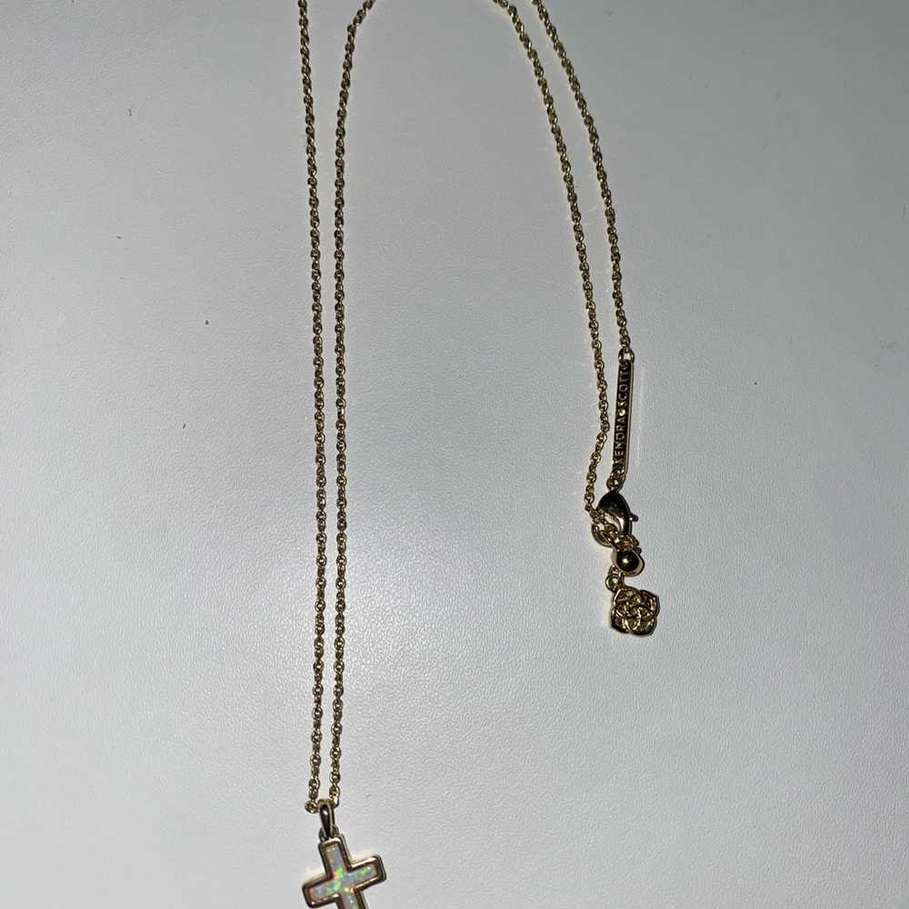 KENDRA SCOTT NECKLACE
